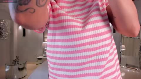 Sarah  independent model online show from 05/31/26, 05:31