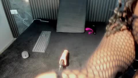 Sarai online show from 02/01/25, 08:29