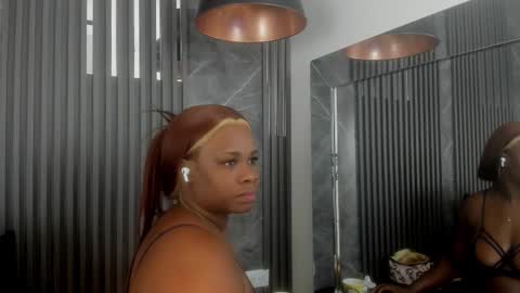 Sarai online show from 02/27/25, 03:36