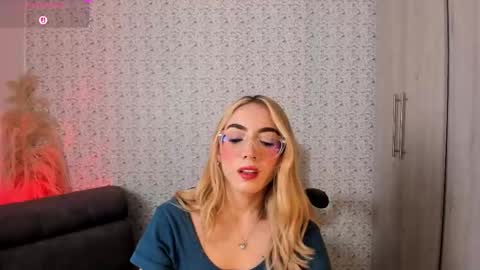 Sara jones   online show from 03/26/26, 09:42