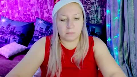 Sara online show from 12/25/24, 10:16