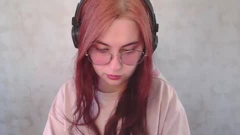 Sara online show from 07/21/26, 07:11