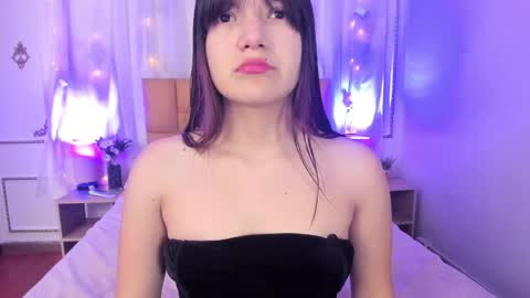 Snapshot of saralennox chatting on 12/02/25, 03:23 Sara online show from 12/02/25, 03:23