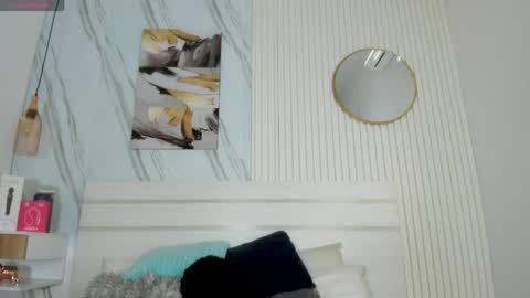 Sara Lewis online show from 04/18/26, 11:25