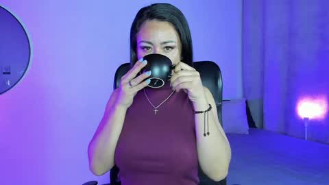 saramilf_69 online show from 02/04/25, 01:38