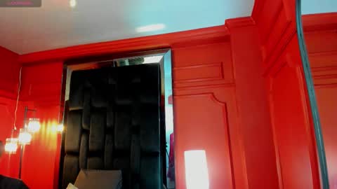 Sara and Edward online show from 10/20/25, 03:07