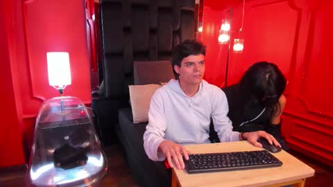 Sara and Edward online show from 10/28/25, 03:10