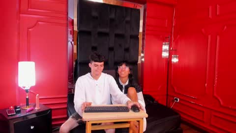 Sara and Edward online show from 11/14/25, 03:38