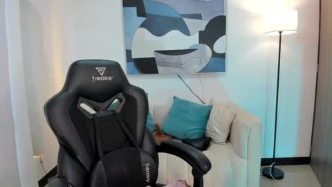 I am Sara  online show from 02/23/26, 09:56