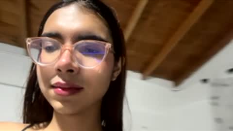 sarasaenz999 online show from 03/01/26, 05:31