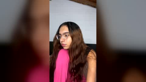 sarasaenz999 online show from 04/18/26, 06:06