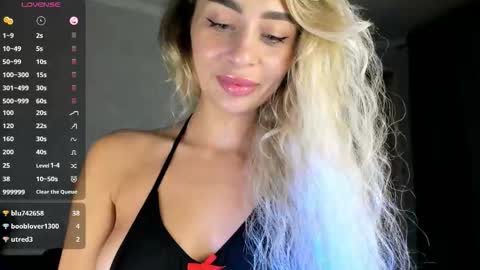 Sara online show from 10/21/25, 08:31