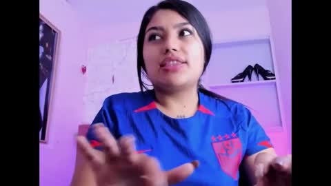 sarastonesx online show from 09/20/25, 09:54