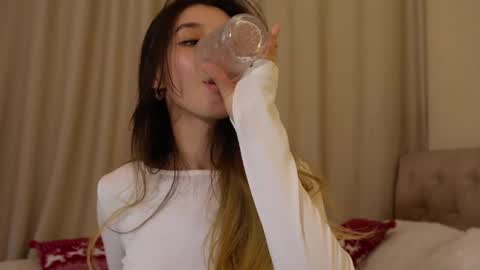 Shara online show from 01/14/25, 07:53