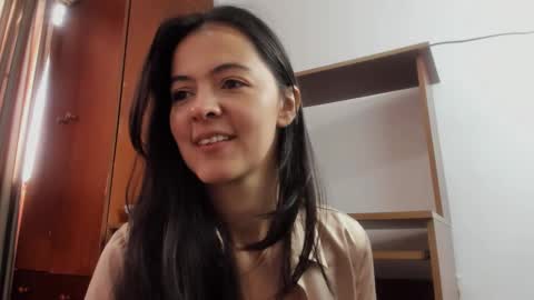 Sara   online show from 03/12/25, 02:45