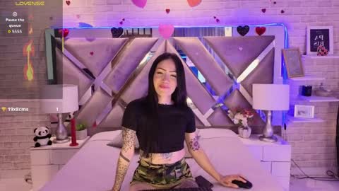 Sara  online show from 03/28/26, 03:44