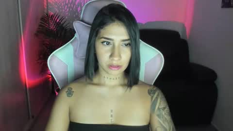 saratukkerr online show from 12/01/25, 03:55