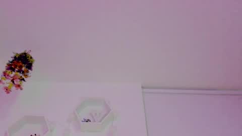 Saray  online show from 10/15/25, 11:16