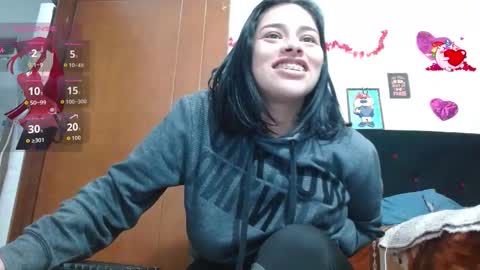 Sara Jimenez online show from 11/01/25, 05:53