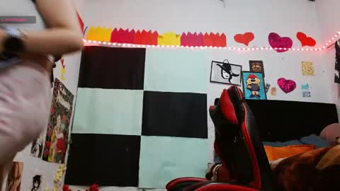 Sara Jimenez online show from 04/16/26, 04:35