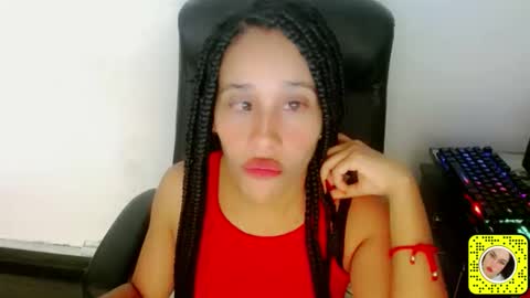 Saray online show from 11/15/25, 03:59