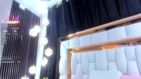 Saray online show from 11/25/25, 07:14