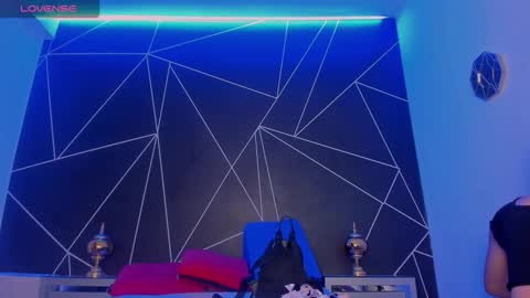 Baby Saren online show from 01/07/26, 12:40