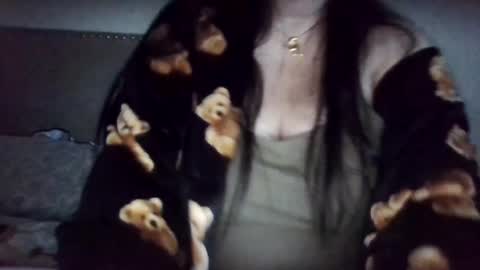 Sara online show from 10/26/25, 12:44