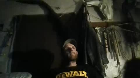 sarge452794970 online show from 06/05/26, 10:43
