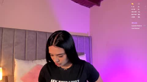 Sara Garcia online show from 10/03/25, 04:20