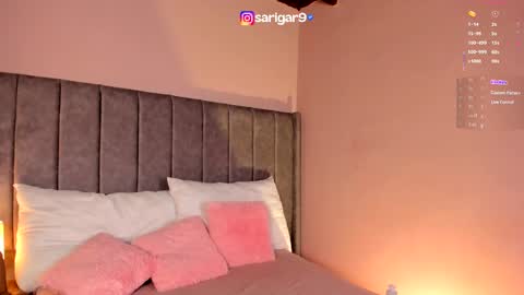 Sara Garcia online show from 10/10/25, 06:01