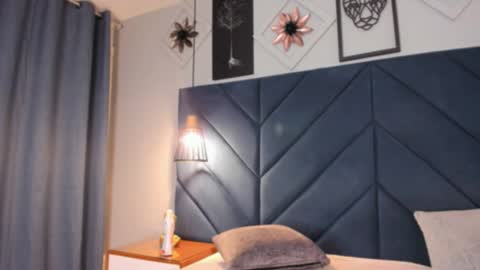 Sara  online show from 03/08/26, 02:04