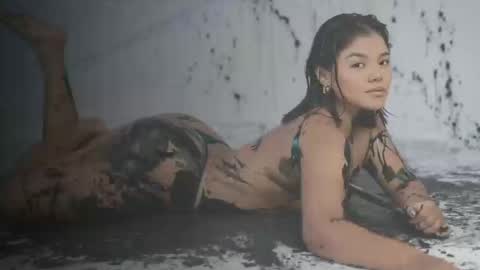 Sara  online show from 05/23/26, 08:02