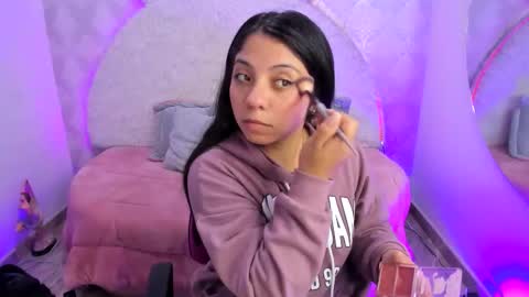 Sara online show from 02/03/26, 06:51