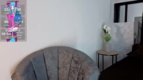 sarah online show from 12/17/25, 08:26