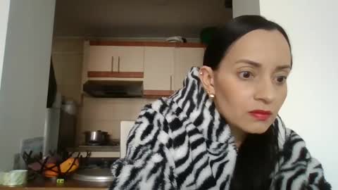 sarita_start online show from 09/08/25, 03:44