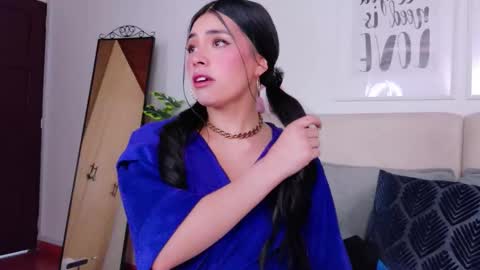 Sara online show from 12/17/25, 09:54