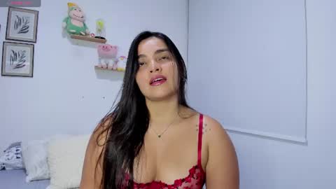 Snapshot of saritadolly_ chatting on 06/19/26, 03:55 Sara Cute online show from 06/19/26, 03:55