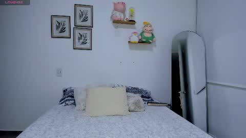 Snapshot of saritadolly_ chatting on 07/23/26, 03:48 Sara Cute online show from 07/23/26, 03:48
