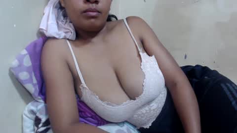 saronette online show from 12/28/24, 09:09