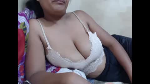 saronette online show from 01/11/25, 09:47