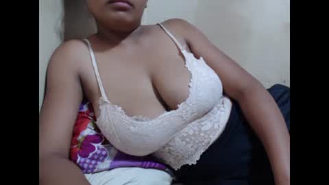 saronette online show from 01/16/25, 10:10