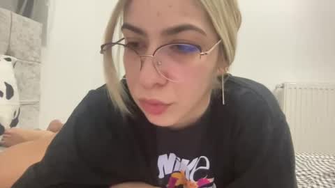 Sarrah online show from 01/03/25, 10:08