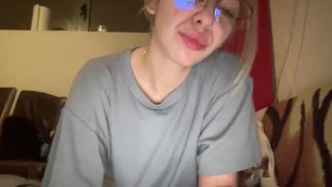 Sarrah online show from 01/09/25, 12:03