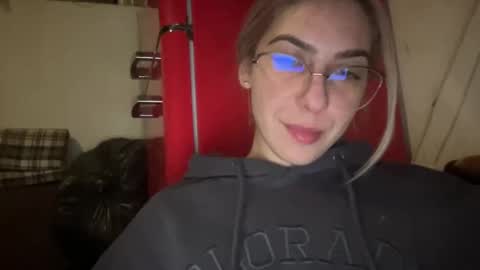 Sarrah online show from 01/15/25, 12:30