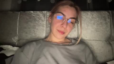 Sarrah online show from 01/15/25, 10:57