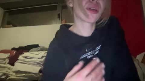 Sarrah online show from 01/16/25, 11:27