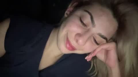 Sarrah online show from 01/28/25, 12:36