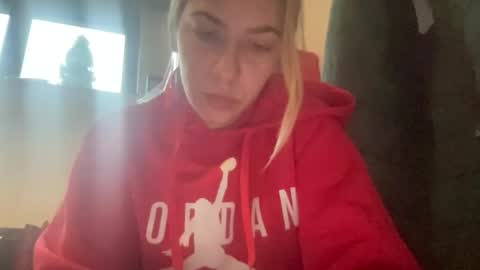 Sarrah online show from 02/01/25, 09:54