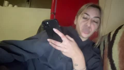 Sarrah online show from 02/07/25, 08:10